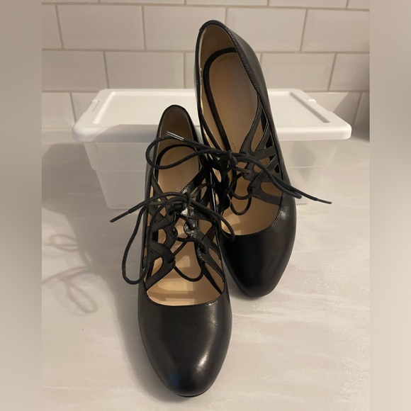 Nine West Black Heel with Straps Size 7.5 - Picture 6 of 6